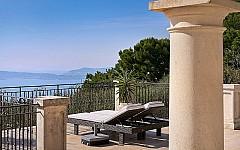 Luxury property rental Cap d'Ail